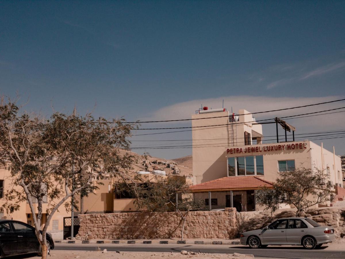 וואדי מוסא Petra Jewel Luxury Hotel מראה חיצוני תמונה