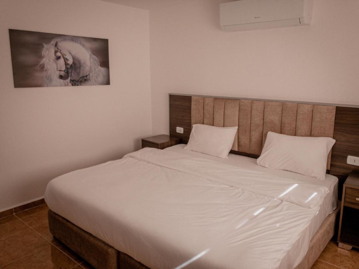 וואדי מוסא Petra Jewel Luxury Hotel מראה חיצוני תמונה
