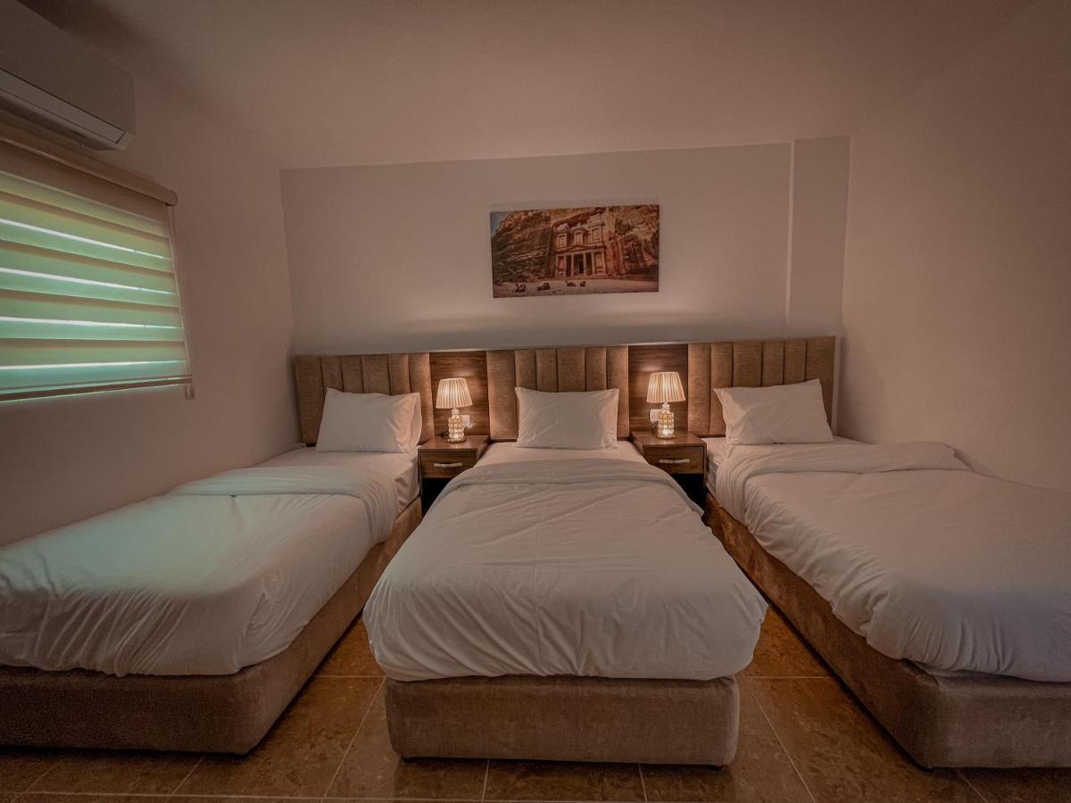 וואדי מוסא Petra Jewel Luxury Hotel מראה חיצוני תמונה